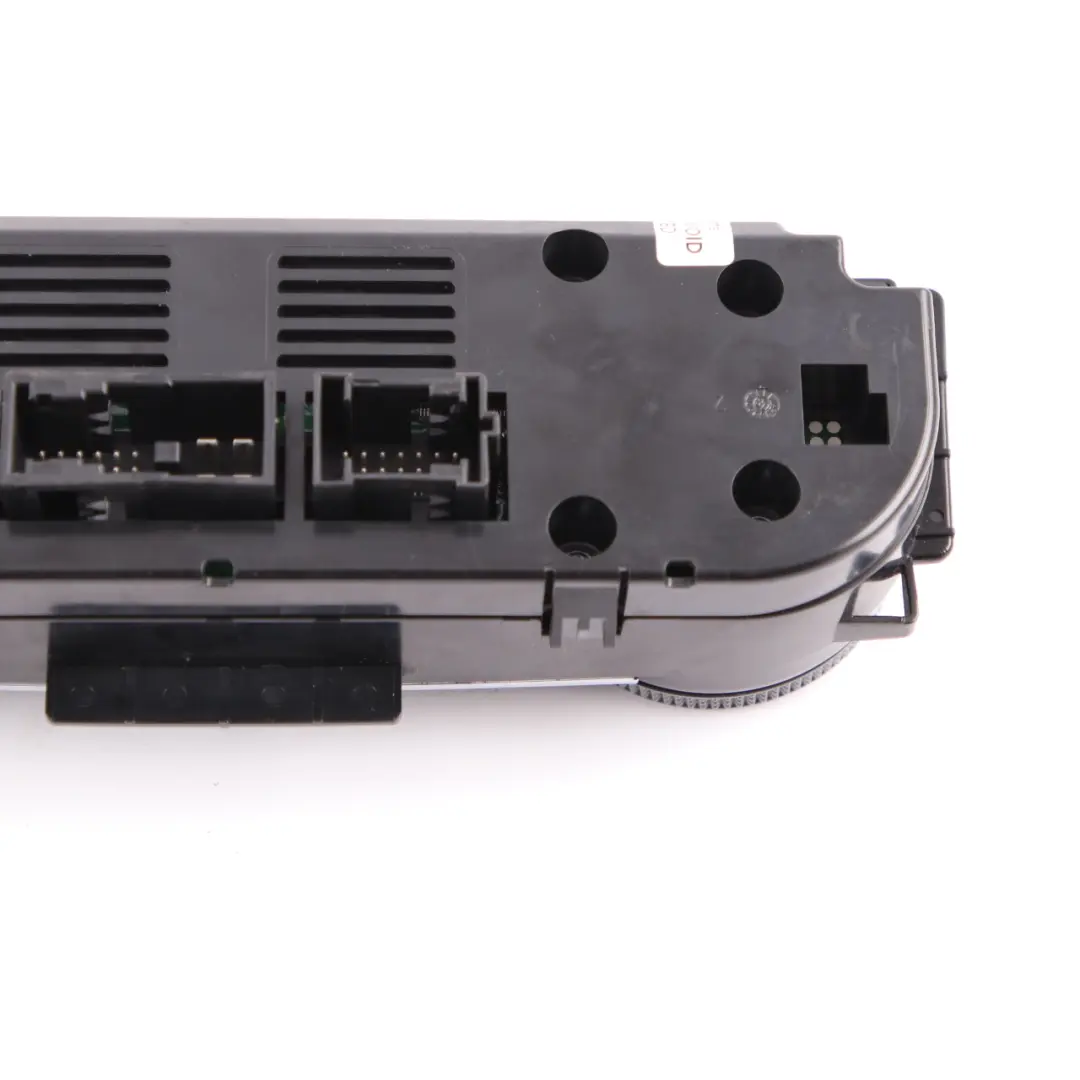 Chauffage Climatisation Panneau de Commutation pour Mercedes W204 à propos du numéro de pièce A2048305790 Mercedes W204 Chauffage Climatisation Panneau de Commutation - SKU A2048305790 - Numéro de pièce A2048305790