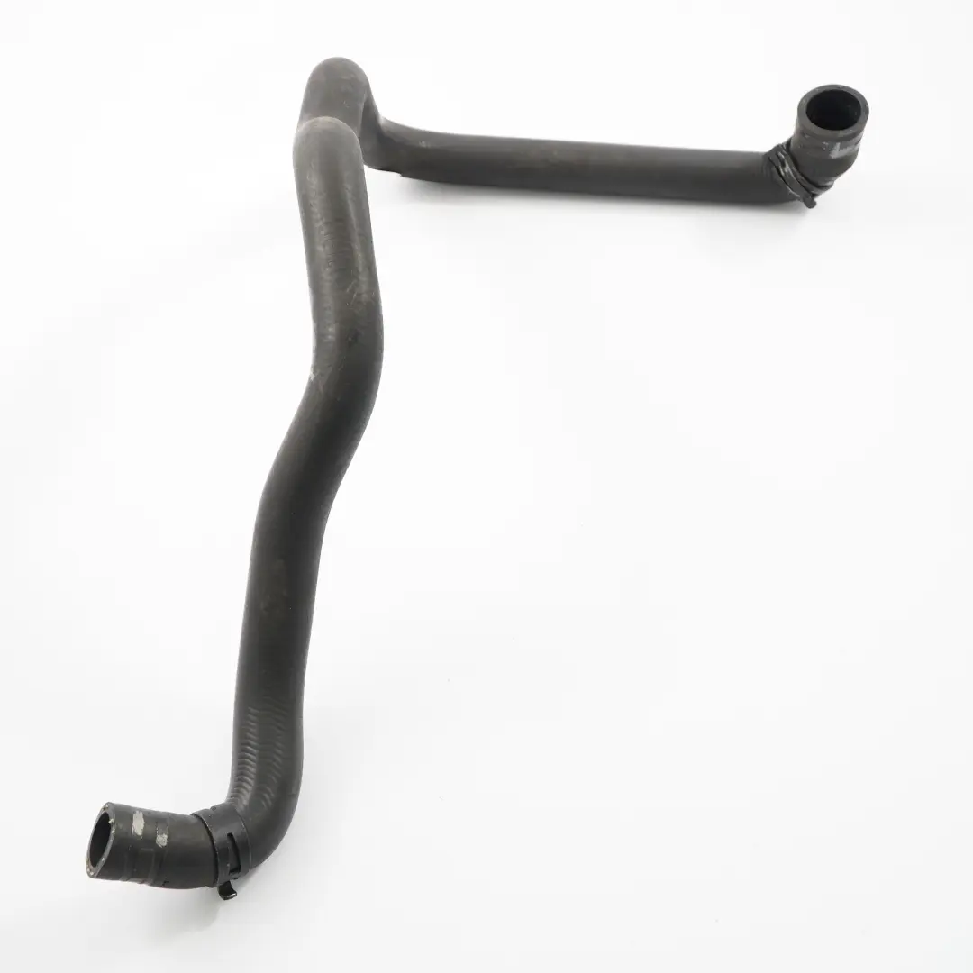 W207 Conduite d'eau Tuyau refroidissement Ruber Pipe pour Mercedes W204 à propos du numéro de pièce A2048306396 Mercedes W204 W207 Conduite d'eau Tuyau refroidissement Ruber Pipe - SKU A2048306396 - Numéro de pièce A2048306396