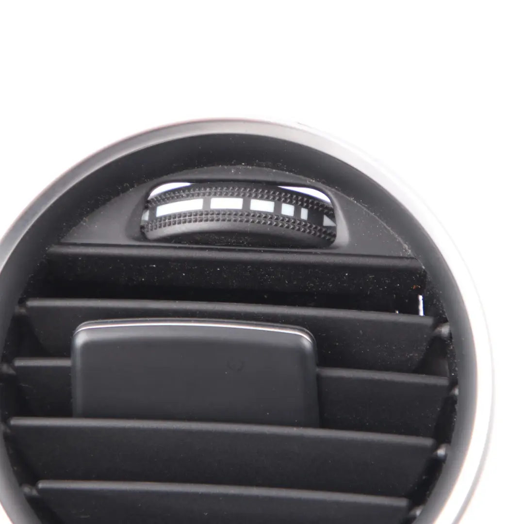  Grille aération Mercedes W204 Buse aération avant droit tableau bord A2048306254 - SKU A2048306654 - Numéro de pièce A2048306654