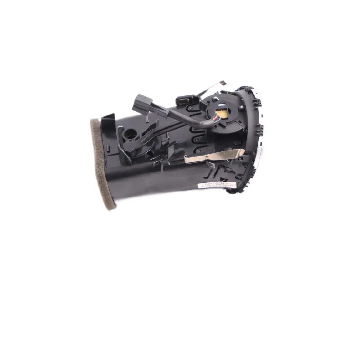Mercedes W204 Kratka Nawiewu Wlot Powietrza Lewy Przód - SKU A2048306754 - Numer Części A2048306754