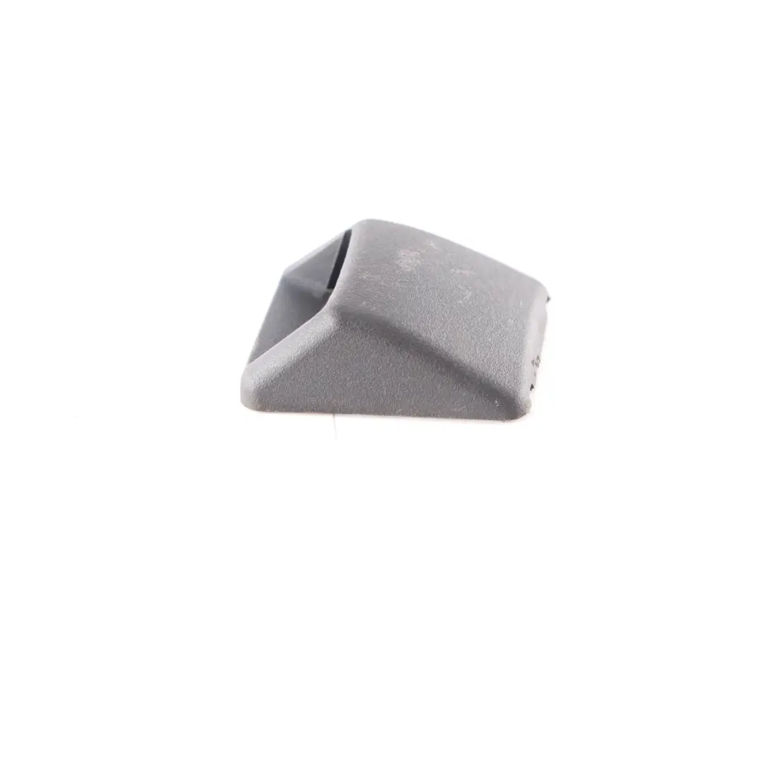 Mercedes W204 Ugello lavavetro pulito Coperchio del getto Trim - SKU A2048320603 - Numero di parte A2048320603