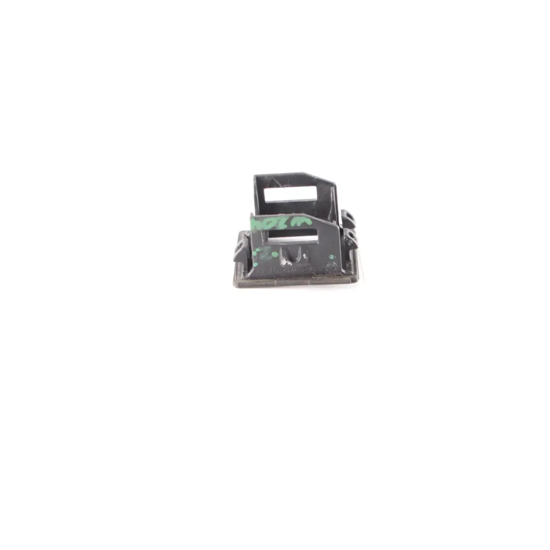 Mercedes W204 Scheibenwaschanlage Düse reinigen Jet Abdeckung Halterung Trim - SKU A2048320714 - Teilenummer A2048320714