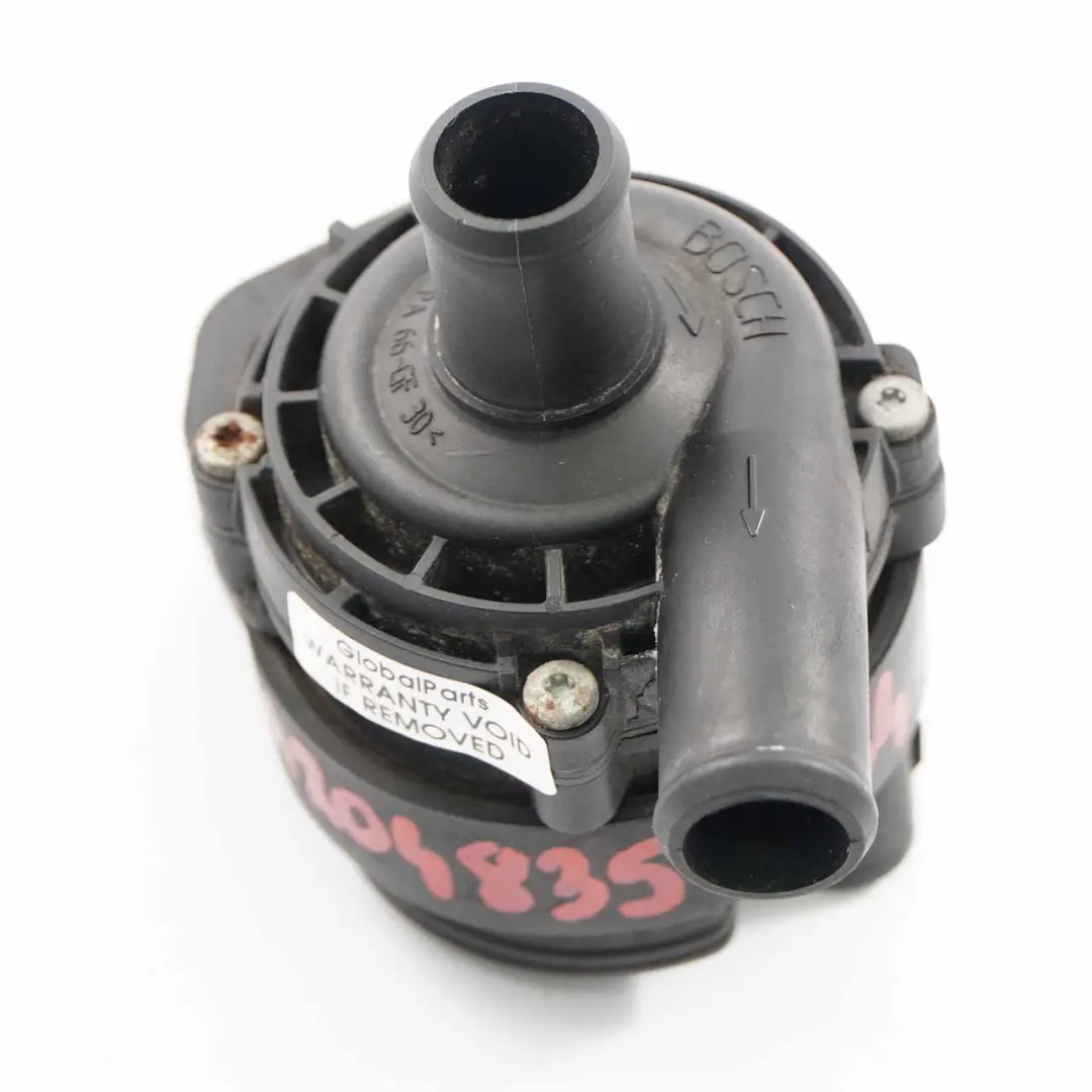 Pompe à eau de refroidissement auxiliaire Mercedes W176 W246 - SKU A2048350364 - Numéro de pièce A2048350364