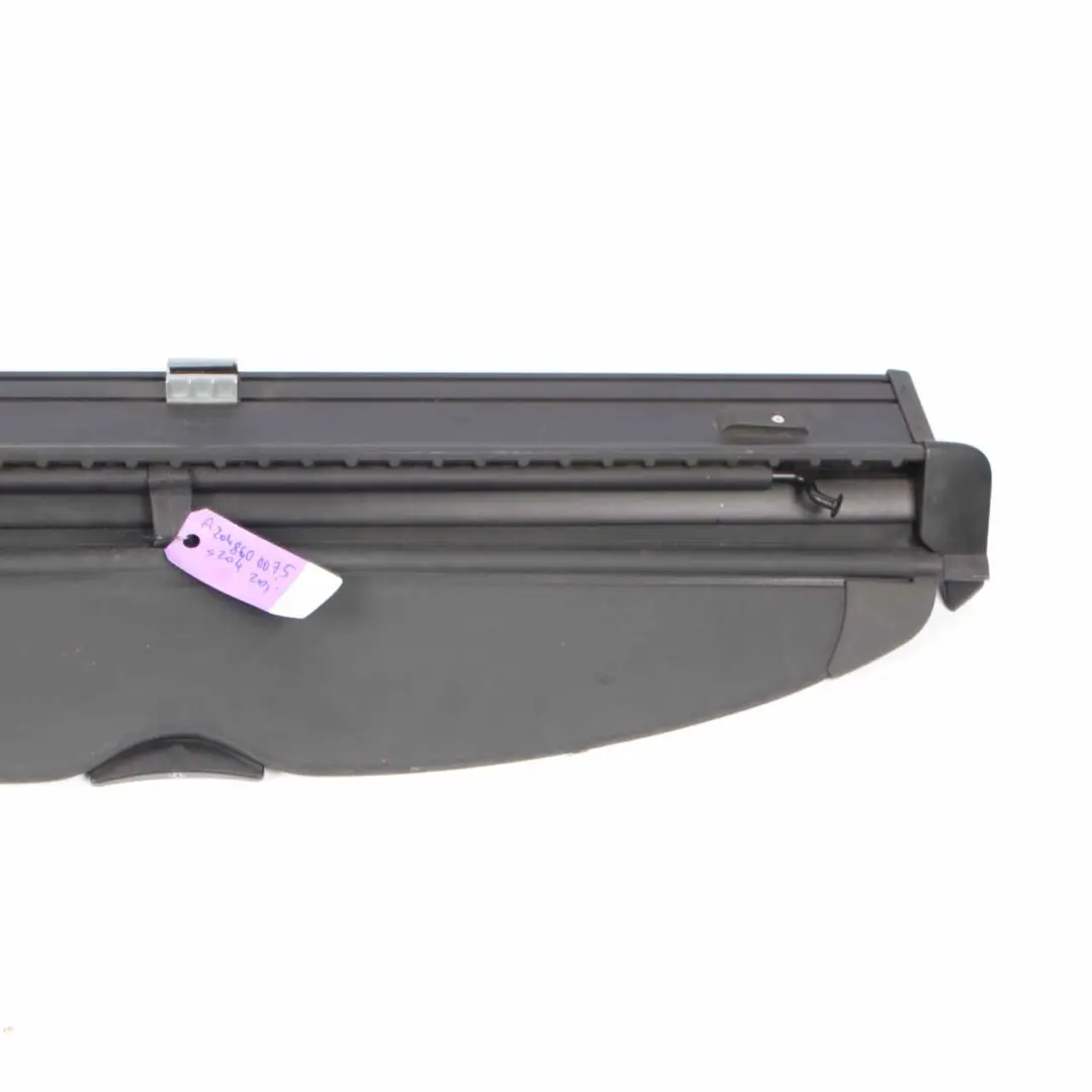 Tendina Rullo Bagagliaio Posteriore Ripiano Pachi Nero per Mercedes S204 con numero di parte A2048600075 Mercedes S204 Tendina Rullo Bagagliaio Posteriore Ripiano Pachi Nero - SKU A2048600075 - Numero di parte A2048600075