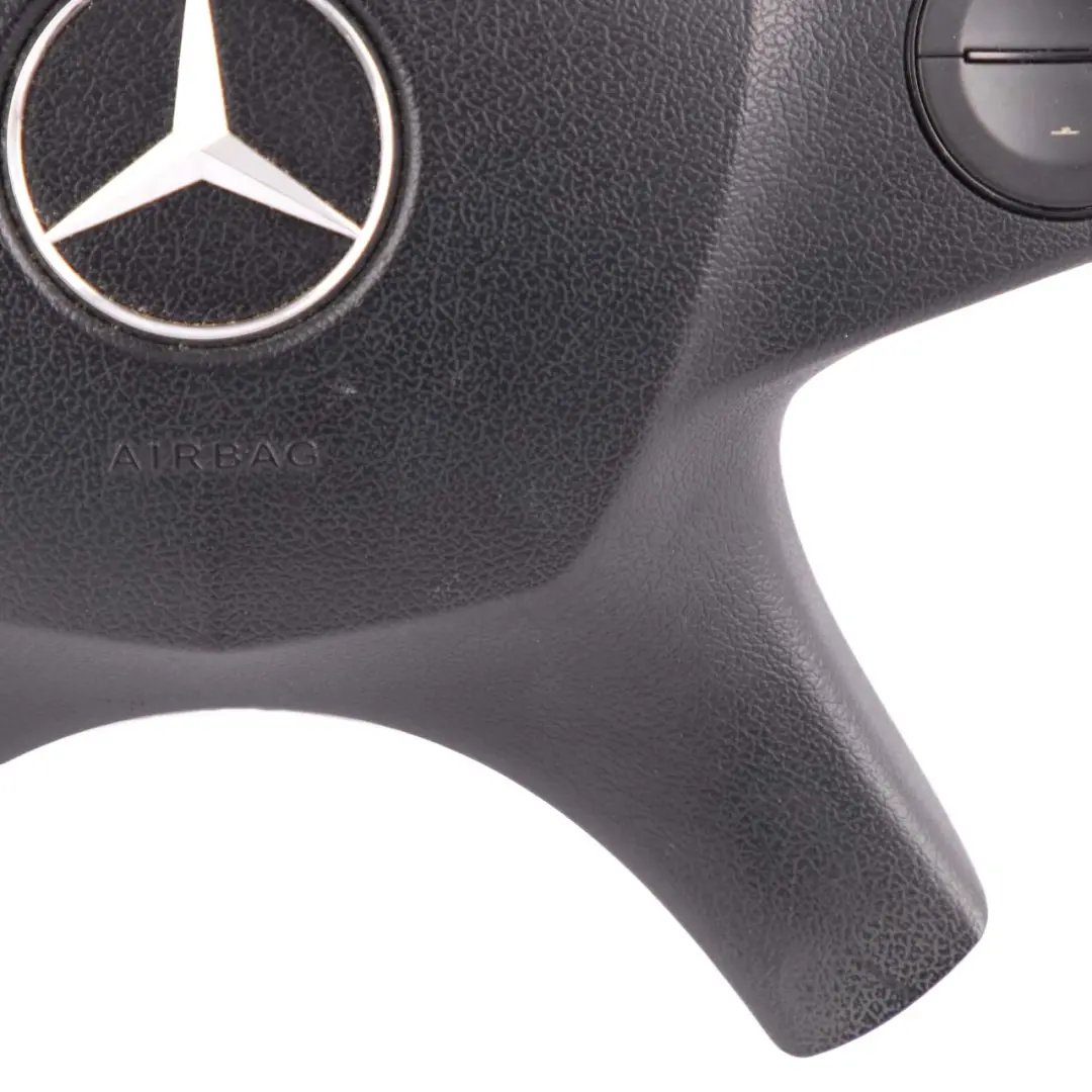 Mercedes W204 Volant Module d'entraînement d'air Noir - SKU A2048600102 - Numéro de pièce A2048600102