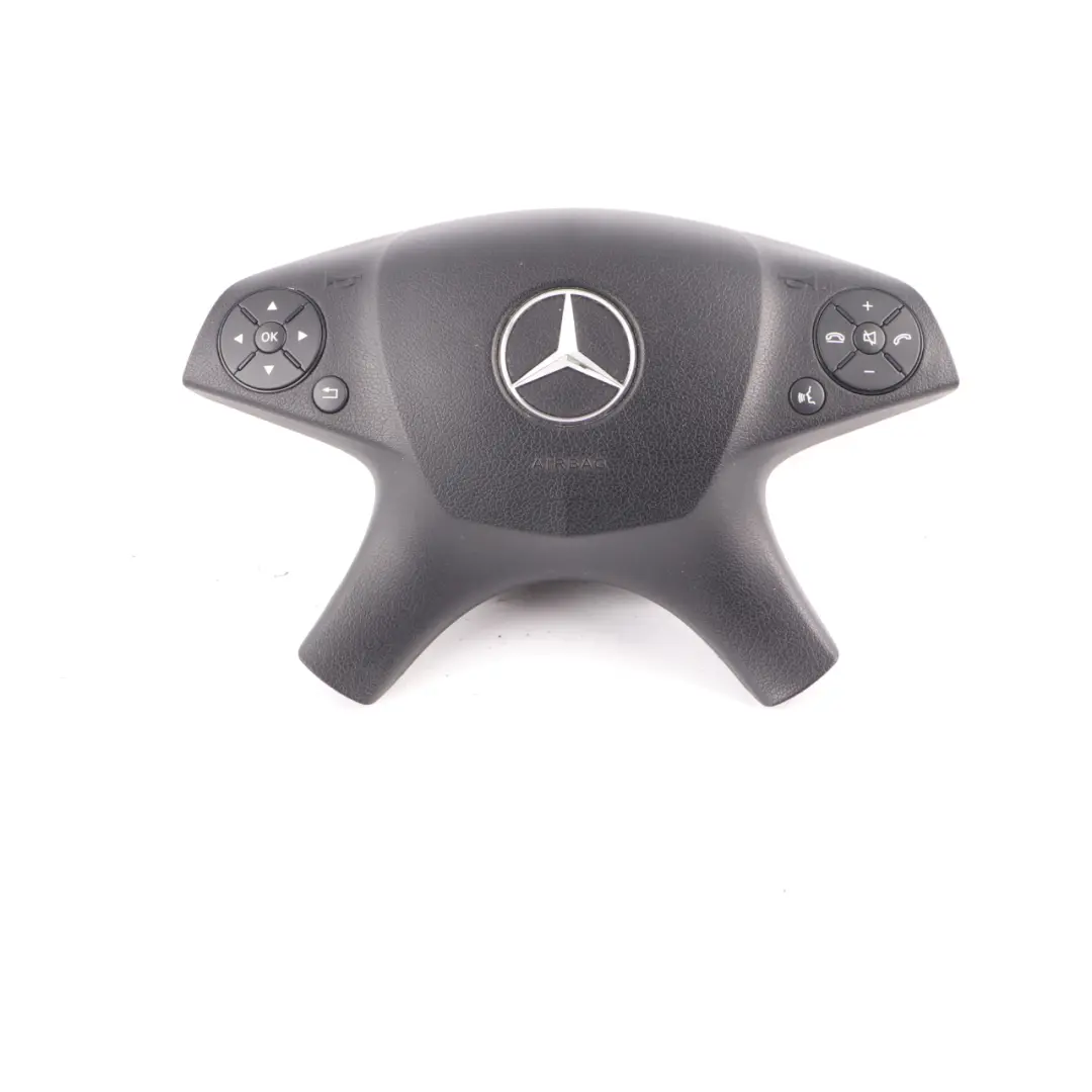 Poduszka Powietrzna Airbag Kierownicy do Mercedes W204 o numerze A2048600202 Mercedes W204 Poduszka Powietrzna Airbag Kierownicy - SKU A2048600202 - Numer Części A2048600202