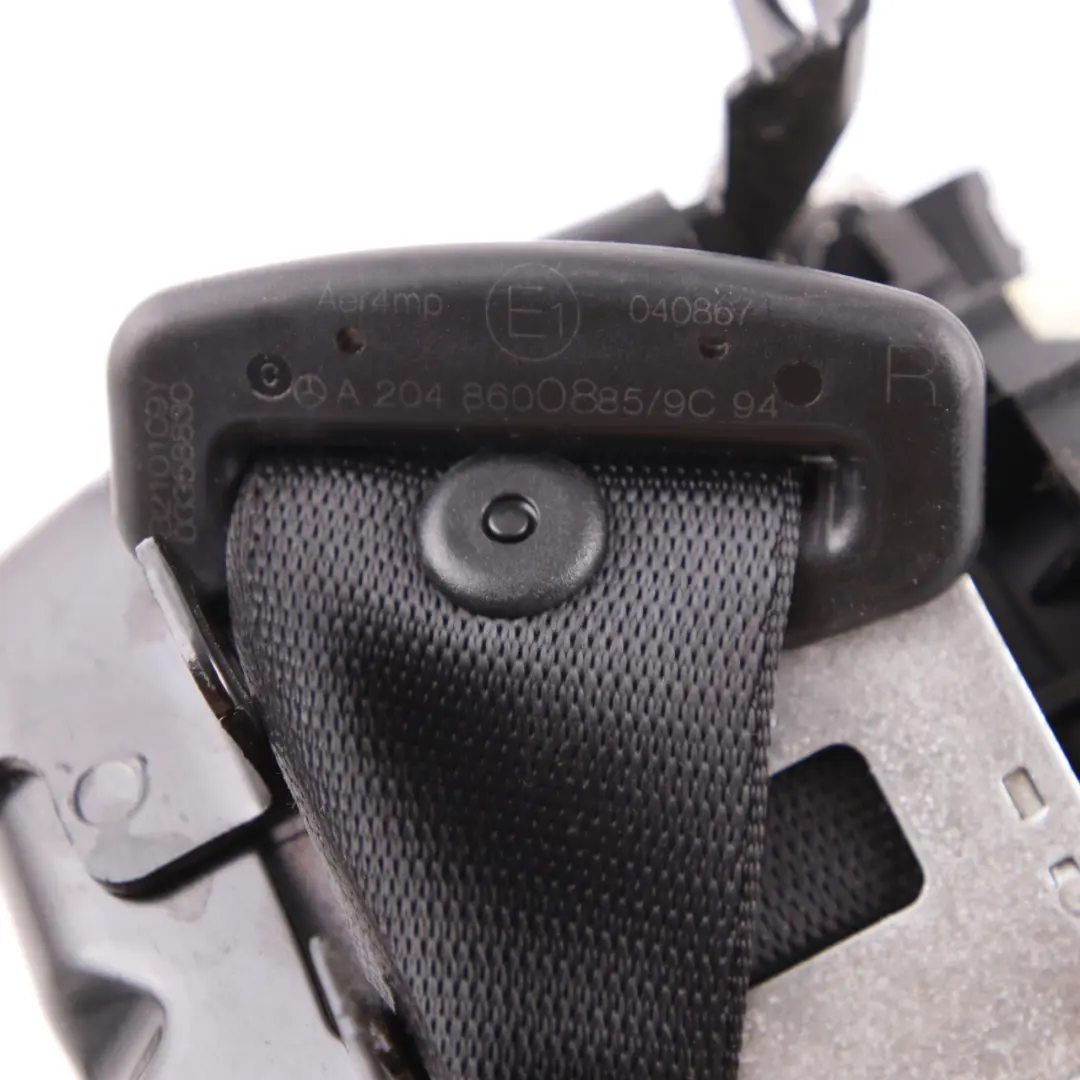 Sicherheitsgurt hinten rechts schwarz für Mercedes W204 Kombi mit Teilenummer A2048600885 Mercedes W204 Kombi Sicherheitsgurt hinten rechts schwarz - SKU A2048600885 - Teilenummer A2048600885