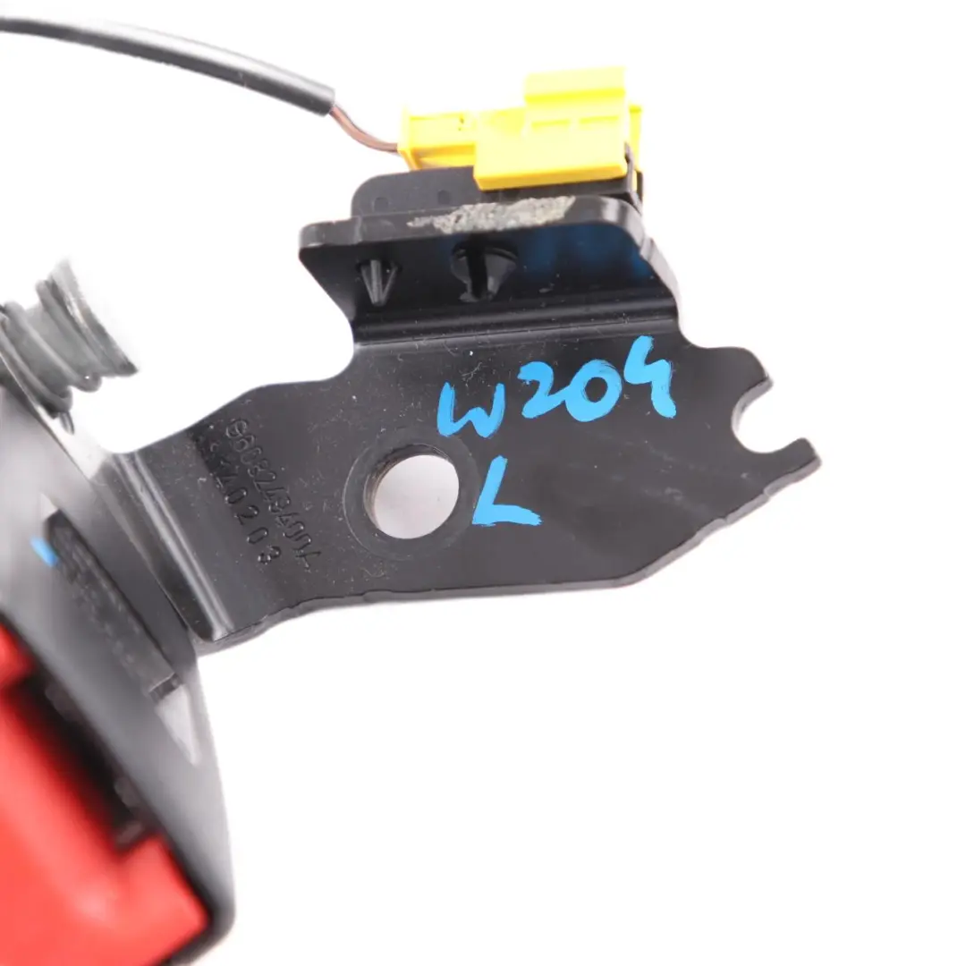 Fibbia sedile Mercedes W204 Tensionatore cintura posteriore sinistra per con numero di parte A2048600969 Fibbia sedile Mercedes W204 Tensionatore cintura posteriore sinistra - SKU A2048600969 - Numero di parte A2048600969