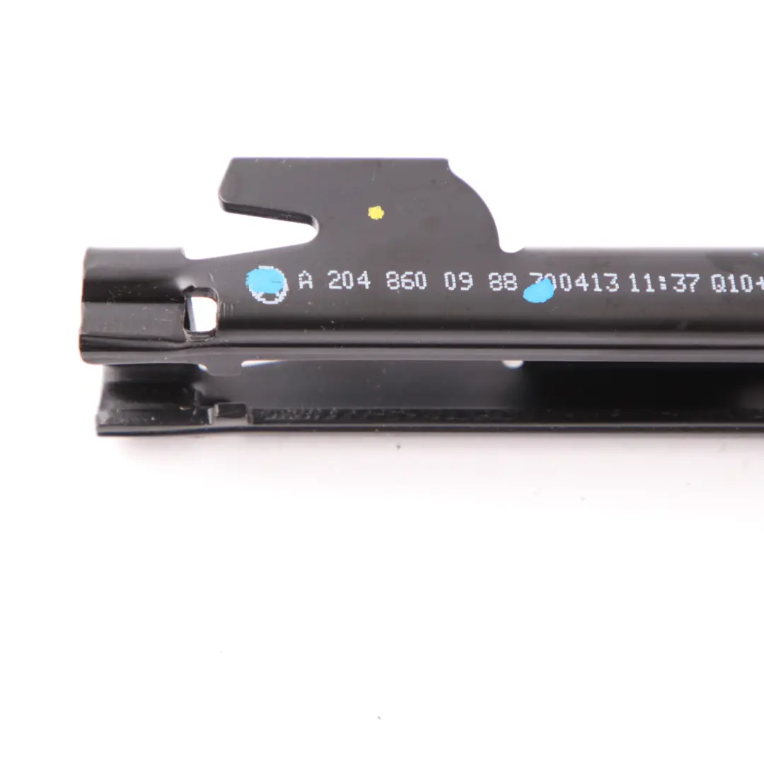 Ceinture sécurité Régulateur hauteur ceinture avant pour Mercedes W204 à propos du numéro de pièce A2048600988 Mercedes W204 Ceinture sécurité Régulateur hauteur ceinture avant - SKU A2048600988 - Numéro de pièce A2048600988