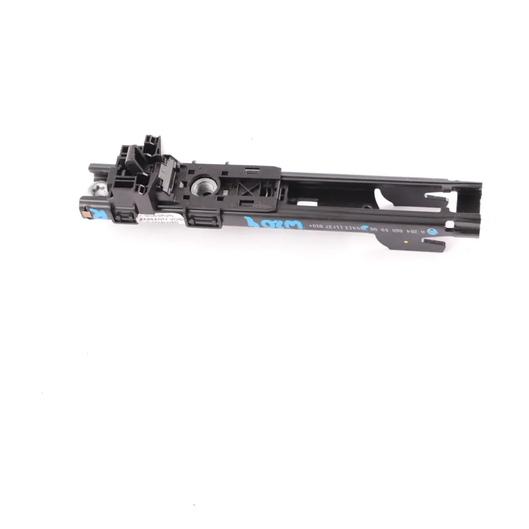 Regolatore altezza della cintura sicurezza anteriore per Mercedes W204 con numero di parte A2048600988 Mercedes W204 Regolatore altezza della cintura sicurezza anteriore - SKU A2048600988 - Numero di parte A2048600988