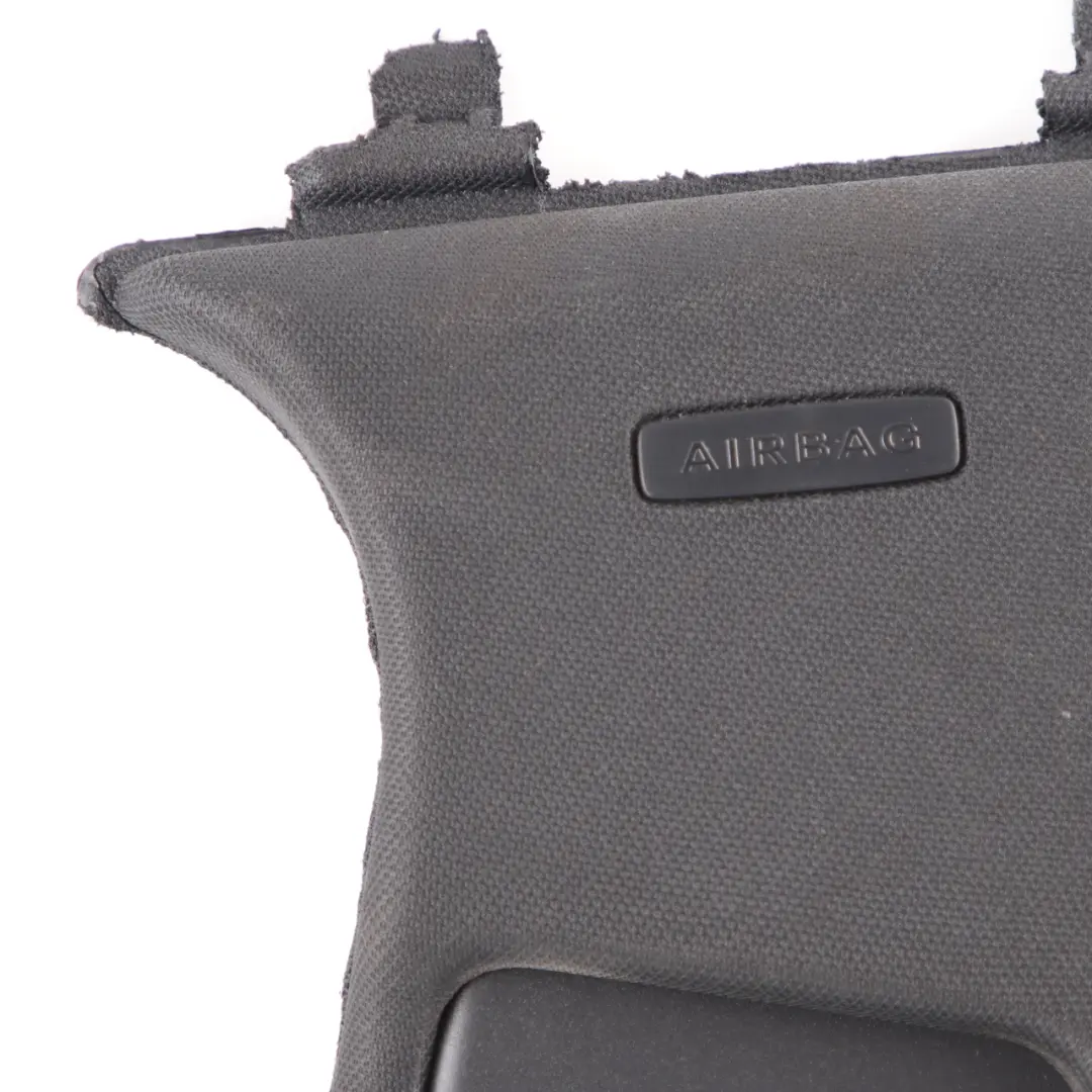 Mercedes W204 Coprire pannello interno destro montante B Nero - SKU A2048601030 - Numero di parte A2048601030