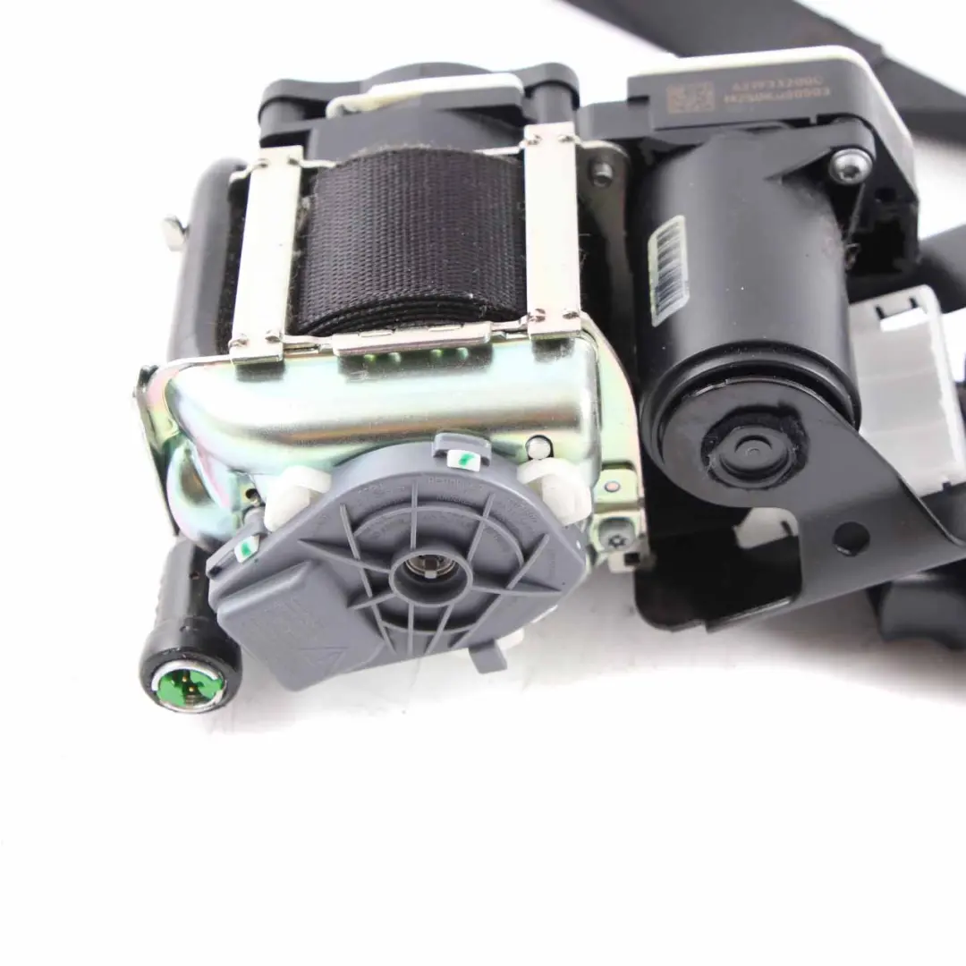 Sicherheitsgurt Vorne Rechts Sitz Schwarz für Mercedes W204 Coupe mit Teilenummer A2048601685 Mercedes W204 Coupe Sicherheitsgurt Vorne Rechts Sitz Schwarz - SKU A2048601685 - Teilenummer A2048601685