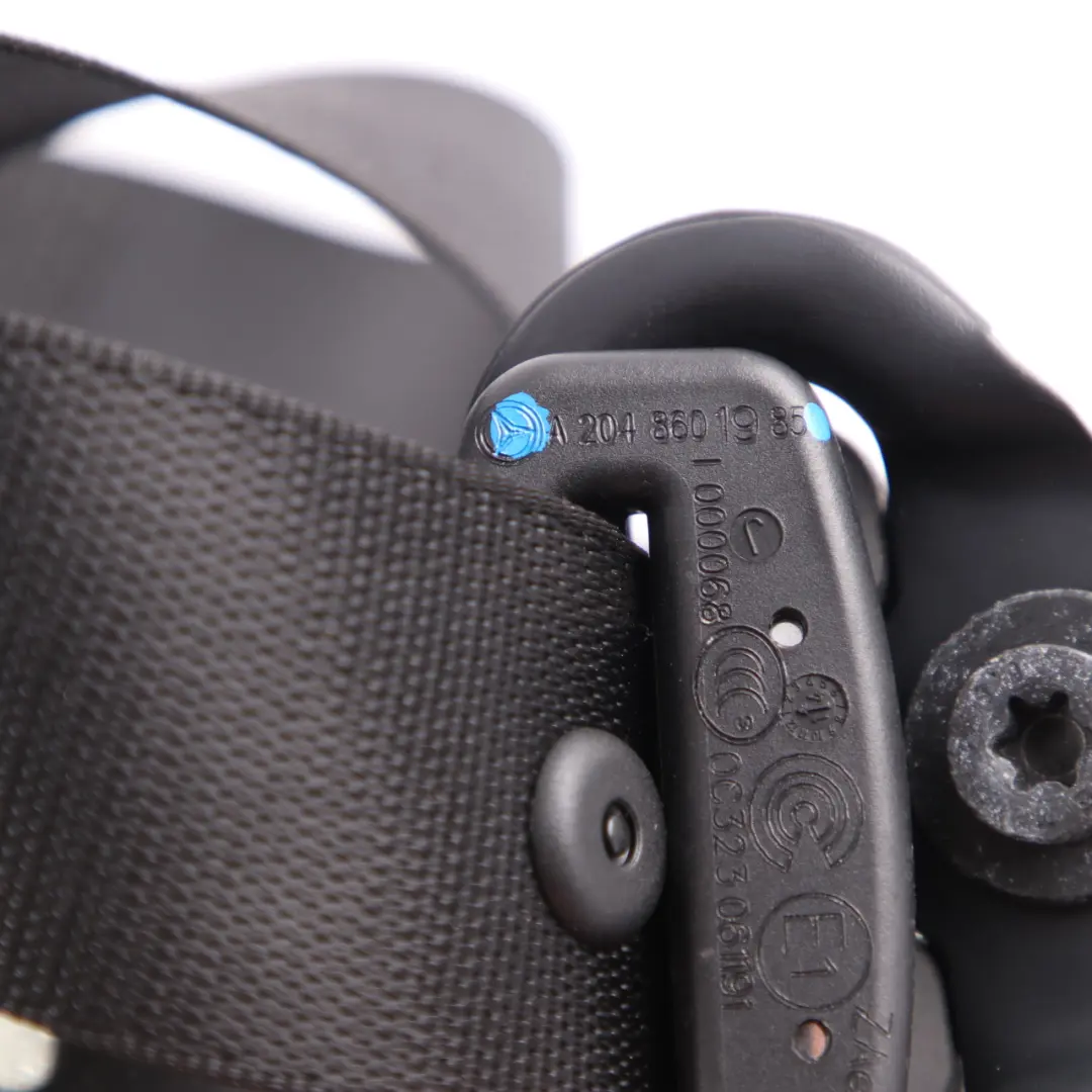 Ceinture de Siege avant gauche Noir pour Mercedes W204 à propos du numéro de pièce A2048601985 Mercedes W204 Ceinture de Siege avant gauche Noir - SKU A2048601985 - Numéro de pièce A2048601985