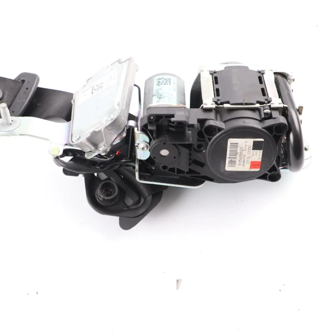 Mercedes W204 S204 Seat Belt Front Left Safety Belt Black - SKU A2048601986 - Part number A2048601986