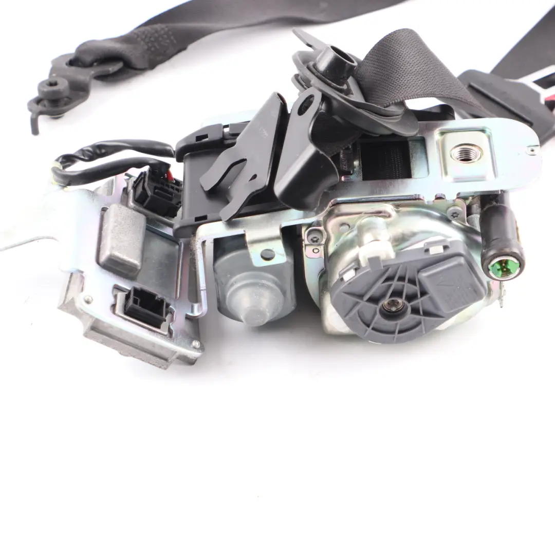 Mercedes W204 S204 Seat Belt Front Left Safety Belt Black - SKU A2048601986 - Part number A2048601986