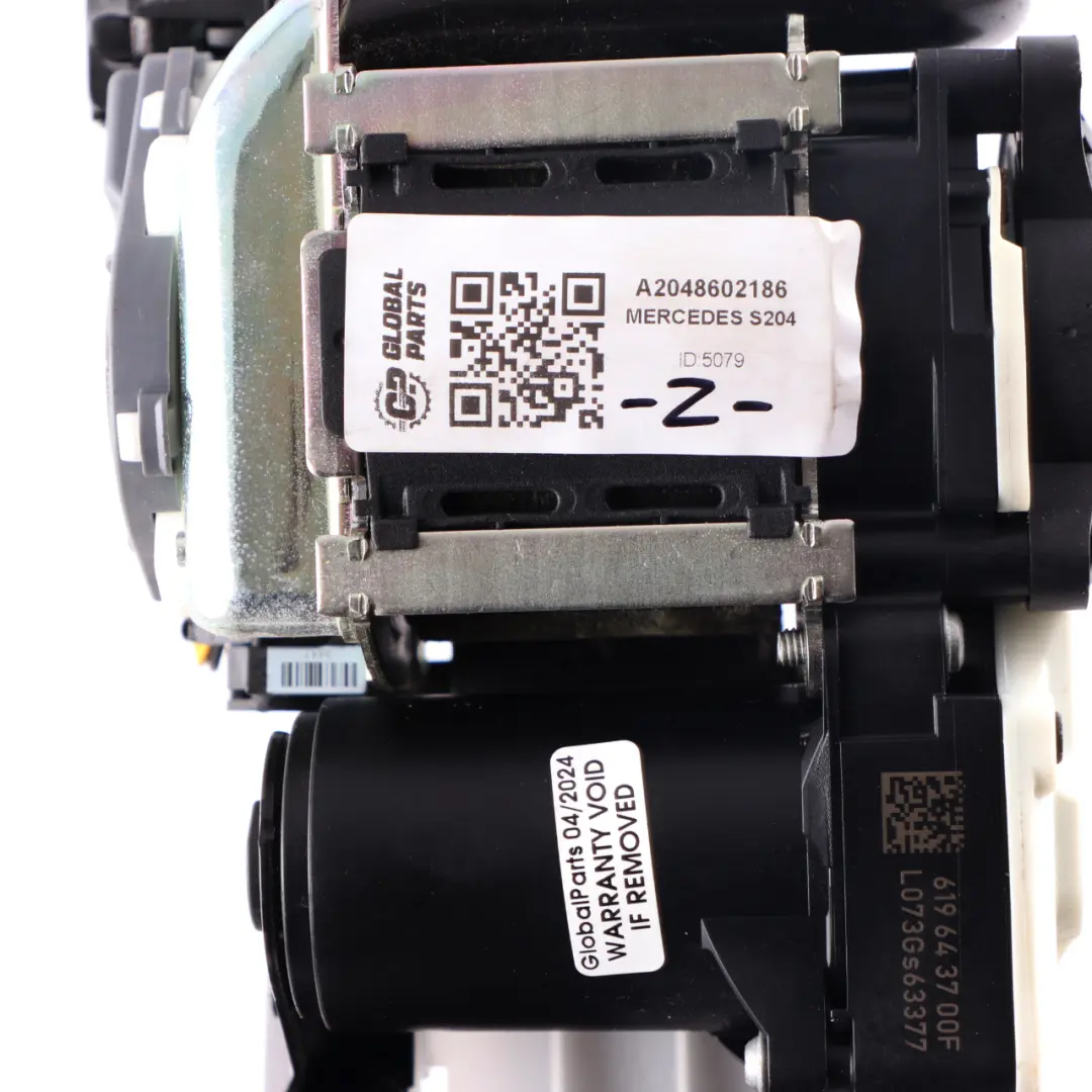 Seite Sicherheitsgurt vorne links für Mercedes W204 mit Teilenummer A2048602186 Mercedes W204 Seite Sicherheitsgurt vorne links - SKU A2048602186 - Teilenummer A2048602186