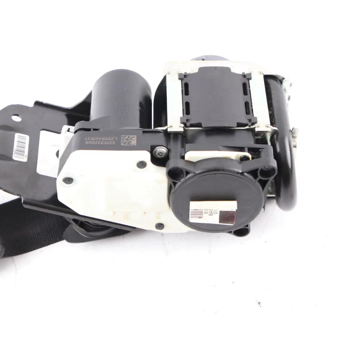 Seat Belt Mercedes W204 S204 Seatbelt Front Right O/S Safety Black - SKU A2048602485 - Part number A2048602485