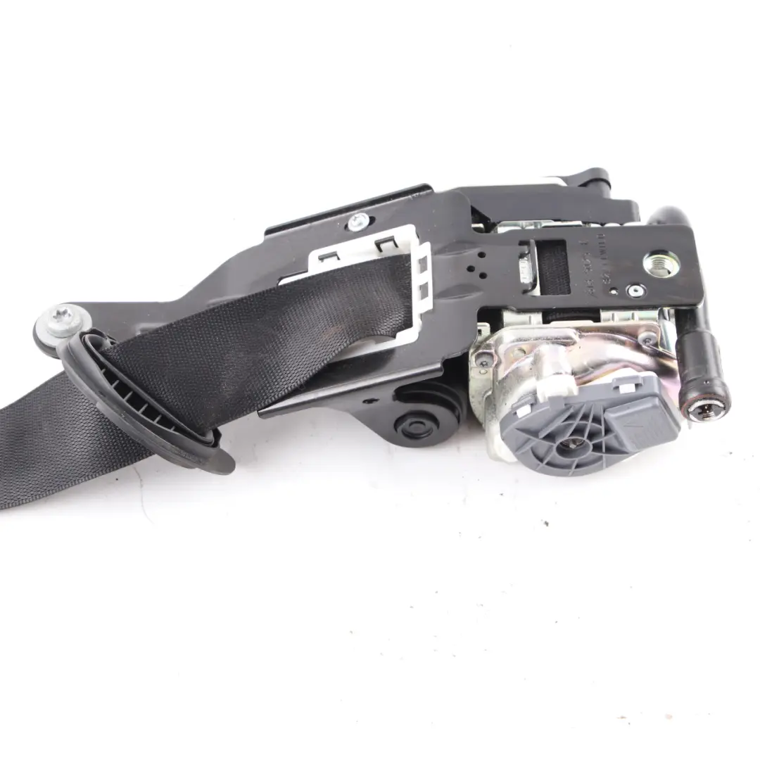 Cinturón de Seguridad Delantero Derecho O/S Negro para Mercedes W204 S204 con número de pieza A2048602485 Mercedes W204 S204 Cinturón de Seguridad Delantero Derecho O/S Negro - SKU A2048602485 - Número de pieza A2048602485
