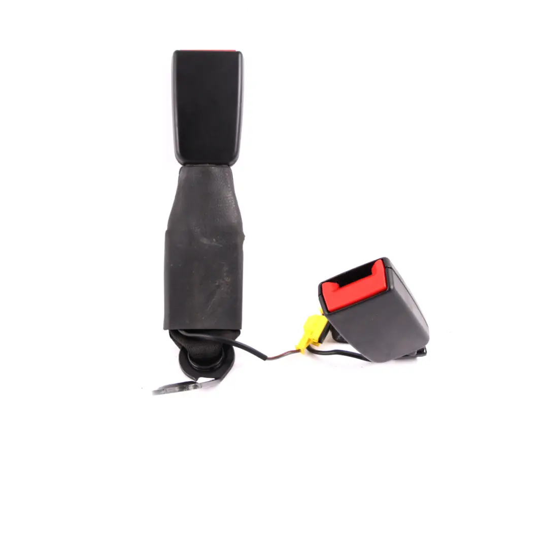 Napięcie zaczepu pasa tylnego do Mercedes W204 o numerze A2048602669 Mercedes W204 Napięcie zaczepu pasa tylnego - SKU A2048602669-1 - Numer Części A2048602669