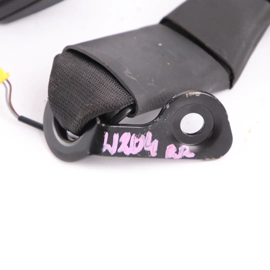 Mercedes W204 Seat Buckle Tensioner Lower Belt Rear Right O/S - SKU A2048602669-1 - Numéro de pièce A2048602669