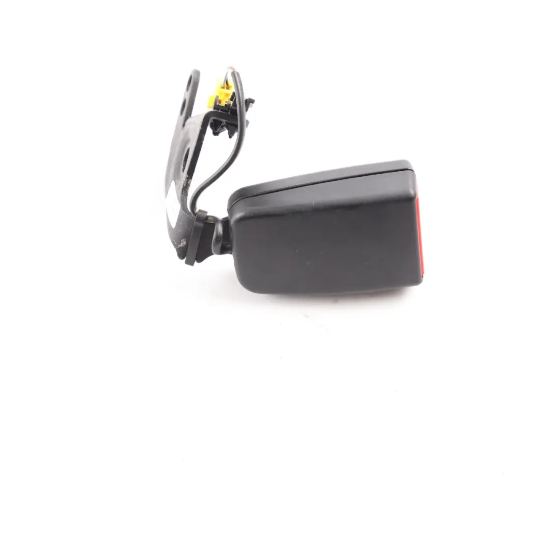 Mercedes W204 Cintura Sicurezza Fibbia Tensionatore Inferiore Centro Posteriore - SKU A2048602669-2 - Numero di parte A2048602669