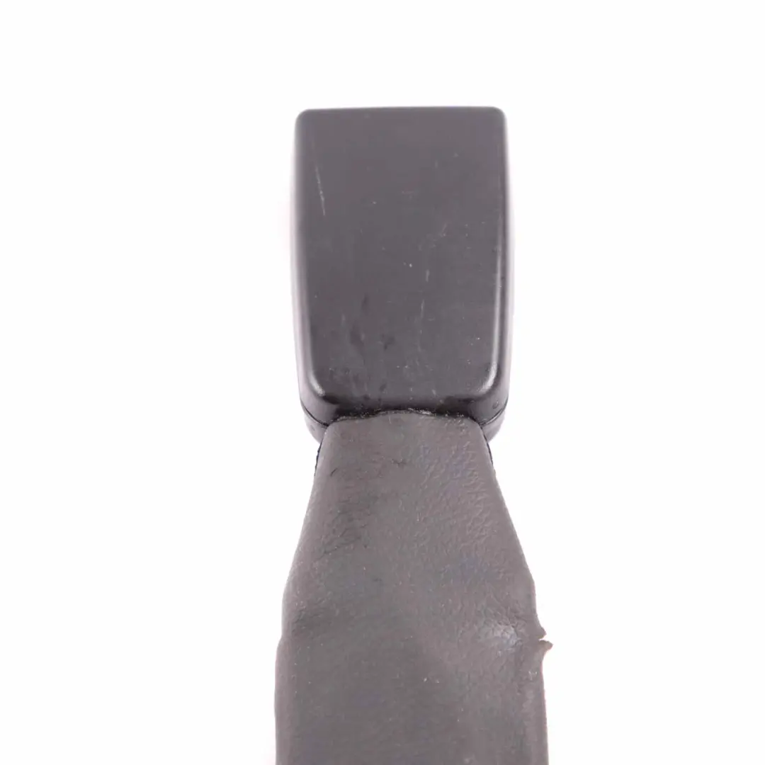 Hebilla de asiento Mercedes W204 Tensor Cinturón Inferior Derecho para con número de pieza A2048602669 Hebilla de asiento Mercedes W204 Tensor Cinturón Inferior Derecho - SKU A2048602669 - Número de pieza A2048602669