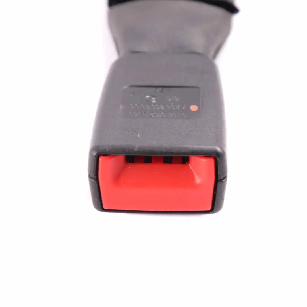 Prawa Zapinka Pasa do Mercedes W204 o numerze A2048602669 Mercedes W204 Prawa Zapinka Pasa - SKU A2048602669 - Numer Części A2048602669