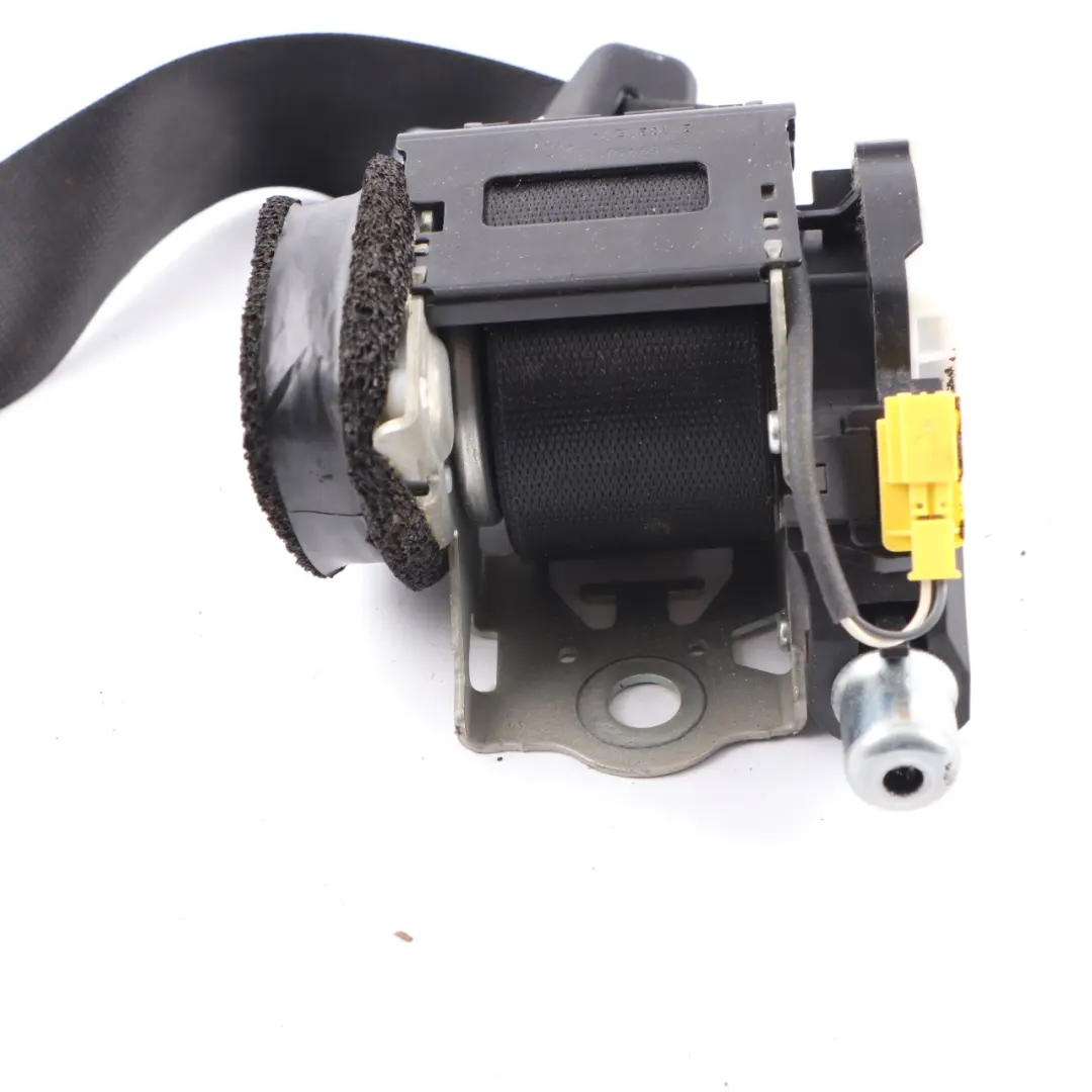 Belt Rear Left N/S Upper Seatbelt Black to Mercedes W204 Seat with Part number A2048602786 Mercedes W204 Seat Belt Rear Left N/S Upper Seatbelt Black - SKU A2048602786 - Part number A2048602786
