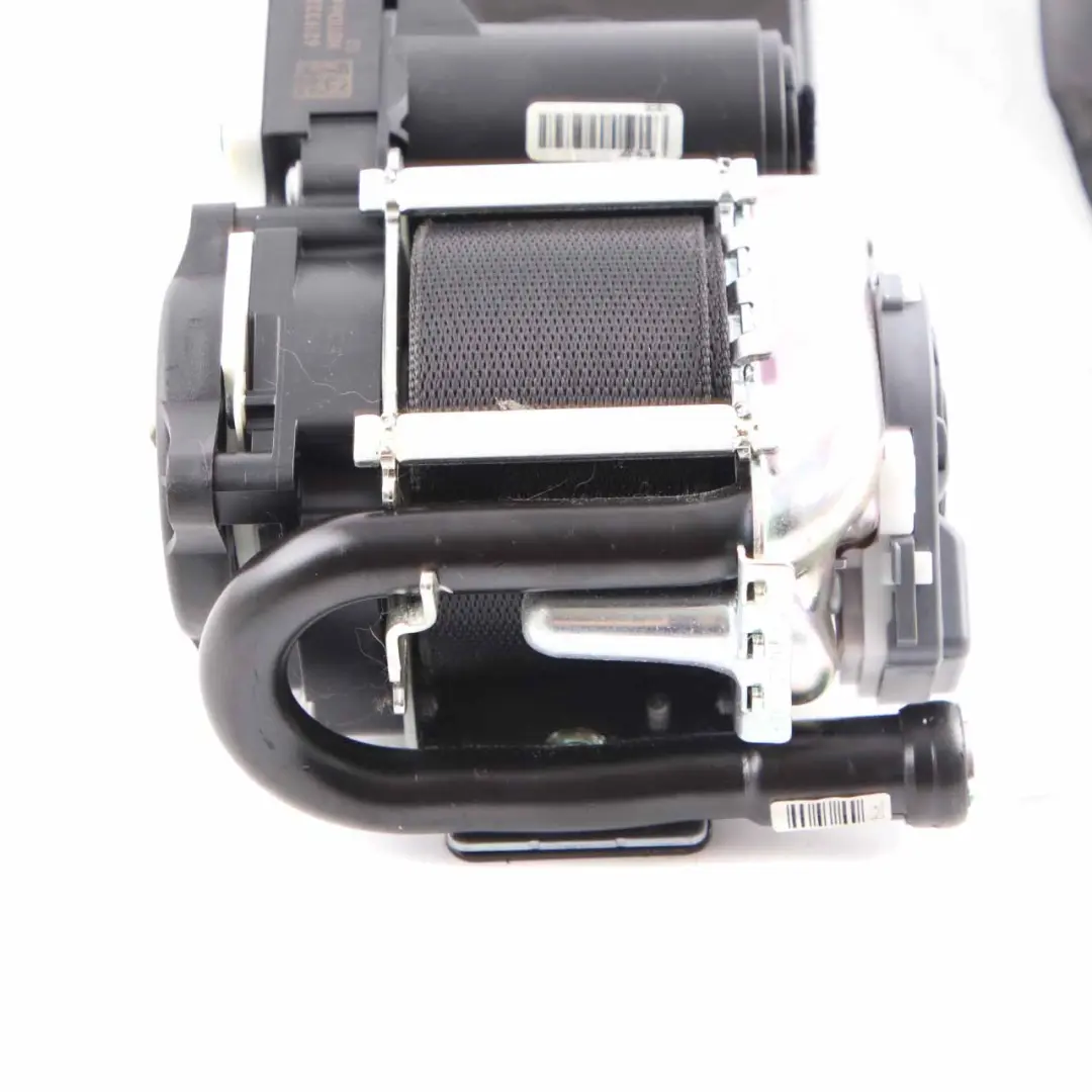 Mercedes W204 Ceinture de sécurité avant gauche Noir - SKU A2048605186 - Numéro de pièce A2048605186