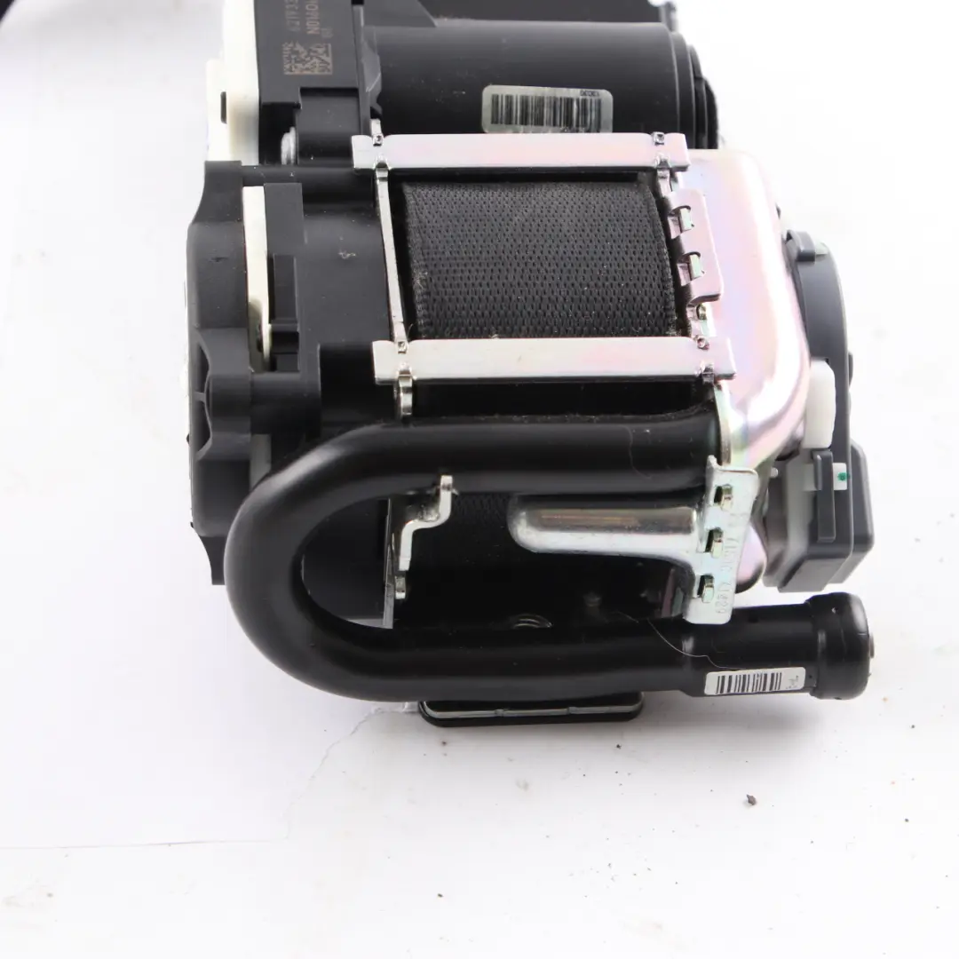Cintura di sicurezza anteriore destra Nero per Mercedes C204 con numero di parte A2048605286 Mercedes C204 Cintura di sicurezza anteriore destra Nero - SKU A2048605286 - Numero di parte A2048605286