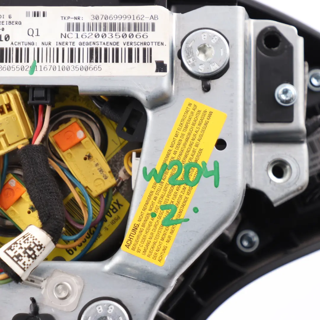 Mercedes W204 Modulo Aria Volante Lato Guida Nero - SKU A2048605502 - Numero di parte A2048605502