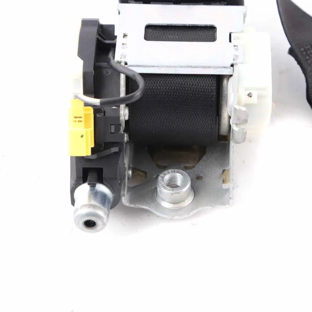 Mercedes W204 Touring Ceinture de sécurité siège arrière gauche Noir A2048600785 - SKU A2048605786 - Numéro de pièce A2048605786