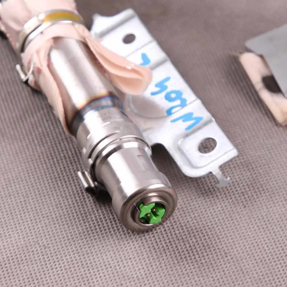 Airbag de Cabeza Módulo de Cortina de Techo Bolsa Aire para Mercedes C204 con número de pieza A2048606302 Mercedes C204 Airbag de Cabeza Módulo de Cortina de Techo Bolsa Aire - SKU A2048606302 - Número de pieza A2048606302