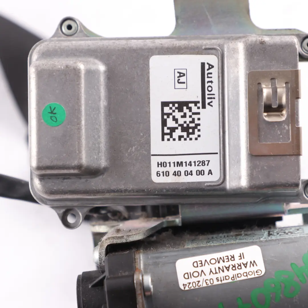 Belt Front Right O/S Upper Belt Black to Mercedes W204 Seat with Part number A2048607485 Mercedes W204 Seat Belt Front Right O/S Upper Belt Black - SKU A2048607485 - Part number A2048607485