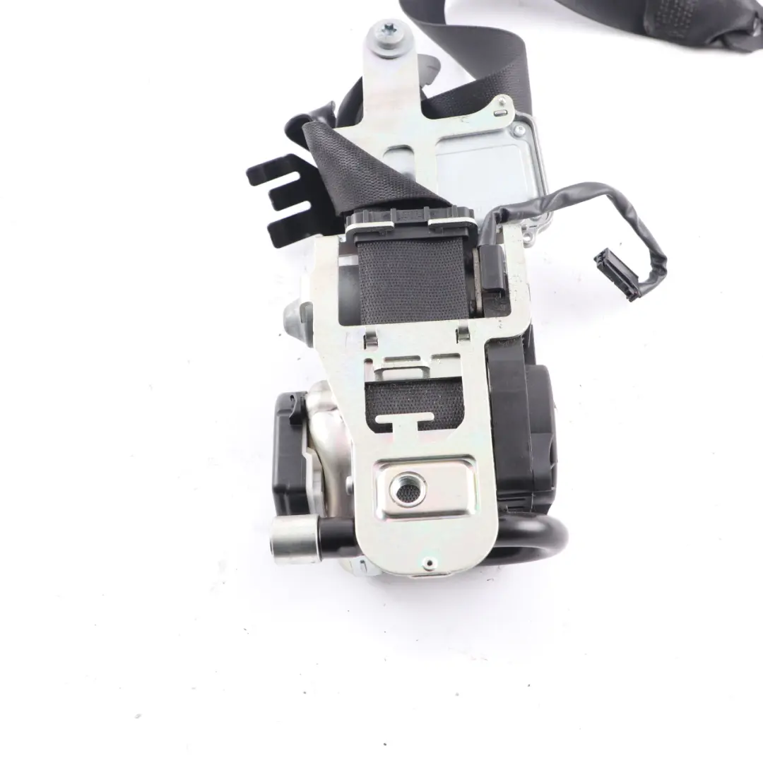 Belt Front Right O/S Upper Belt Black to Mercedes W204 Seat with Part number A2048607485 Mercedes W204 Seat Belt Front Right O/S Upper Belt Black - SKU A2048607485 - Part number A2048607485