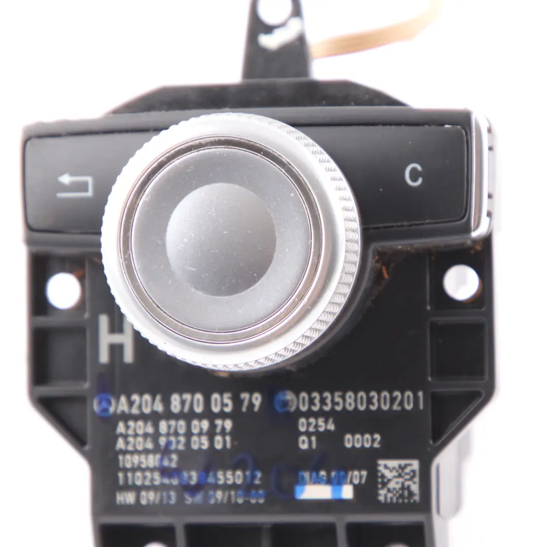 Interruttore navigazione Comand pulsante manopola per Mercedes W204 con numero di parte A2048700579 Mercedes W204 Interruttore navigazione Comand pulsante manopola - SKU A2048700579 - Numero di parte A2048700579