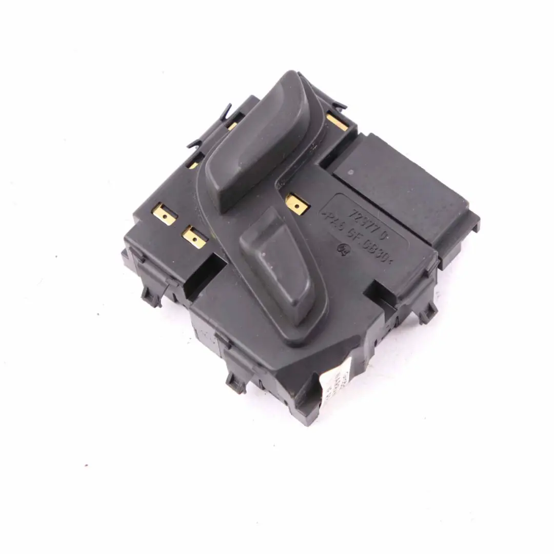 Pannello Interruttore Sedile Regolabile Sinistro per Mercedes W212 con numero di parte A2048701858 Mercedes W212 Pannello Interruttore Sedile Regolabile Sinistro - SKU A2048701858 - Numero di parte A2048701858