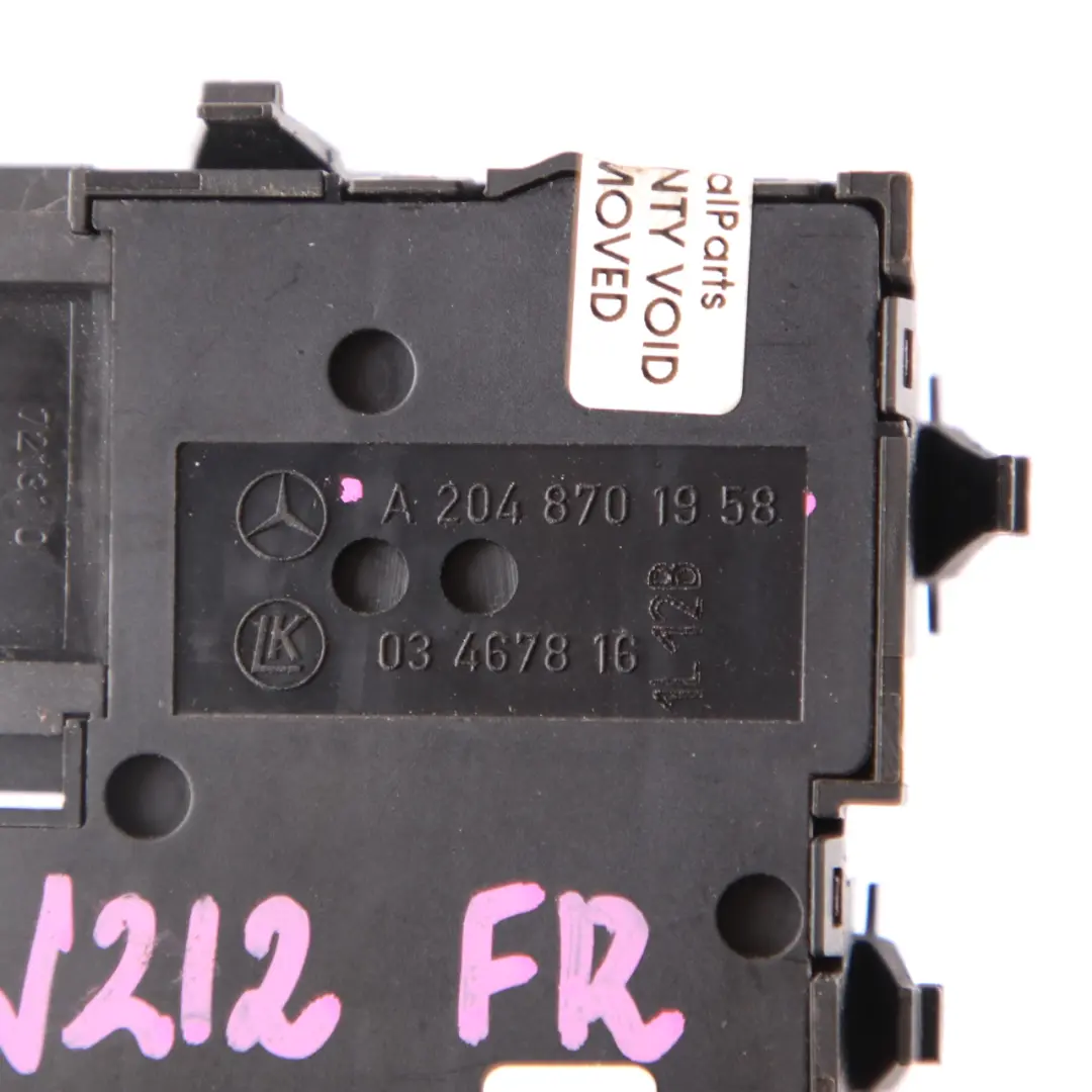 Panneau Commutation Siège Electrique Ajustable Droit pour Mercedes W212 à propos du numéro de pièce A2048701958 Mercedes W212 Panneau Commutation Siège Electrique Ajustable Droit - SKU A2048701958 - Numéro de pièce A2048701958