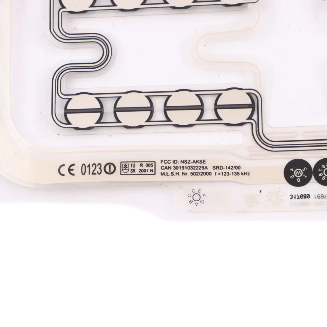 Sedile anteriore opaco Sensore occupazione lato passeggero opaco per Mercedes W204 con numero di parte A2048701979 Mercedes W204 Sedile anteriore opaco Sensore occupazione lato passeggero opaco - SKU A2048701979 - Numero di parte A2048701979