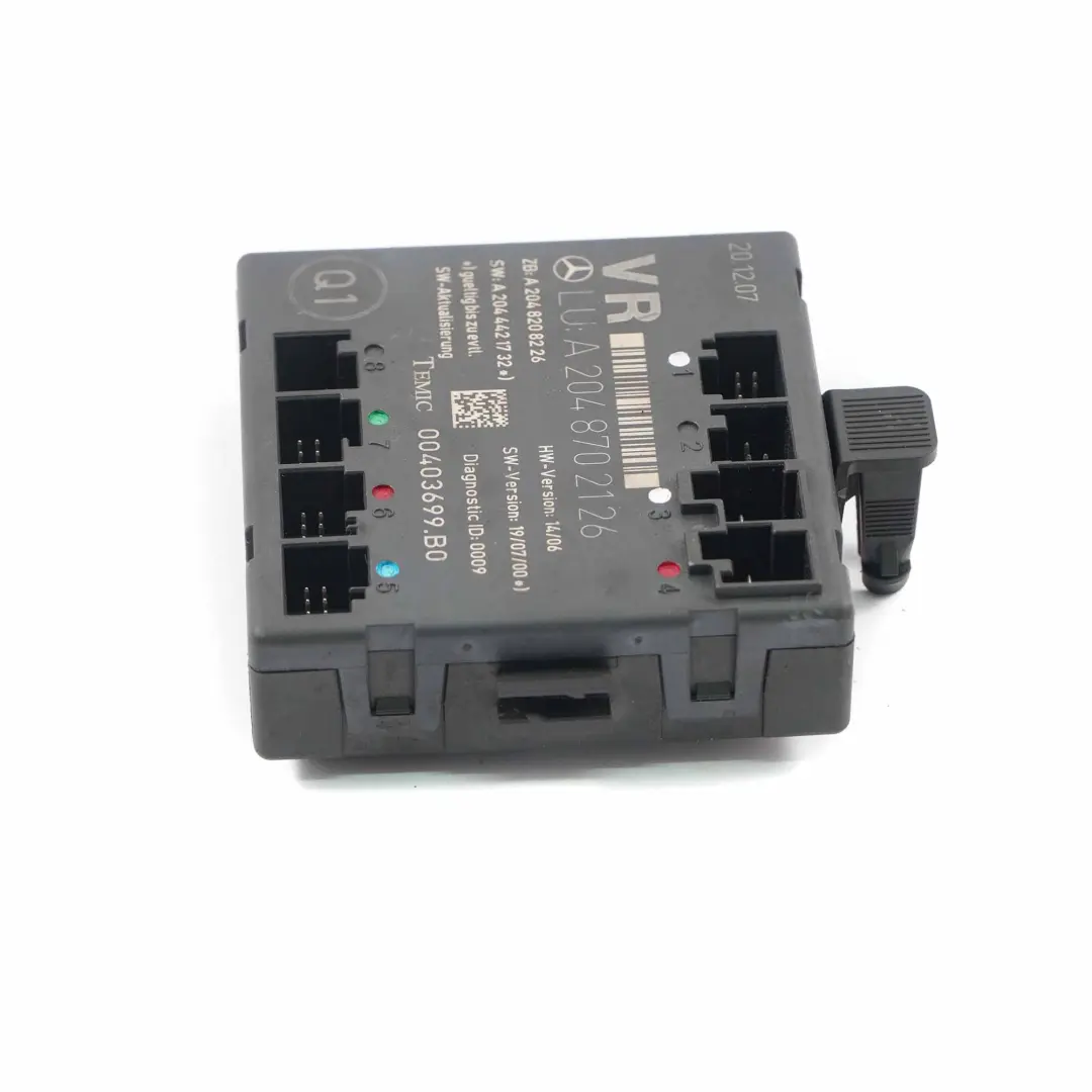 Module De Commande De Porte Avant Droit pour Mercedes W204 à propos du numéro de pièce A2048702126 Mercedes W204 Module De Commande De Porte Avant Droit - SKU A2048702126 - Numéro de pièce A2048702126