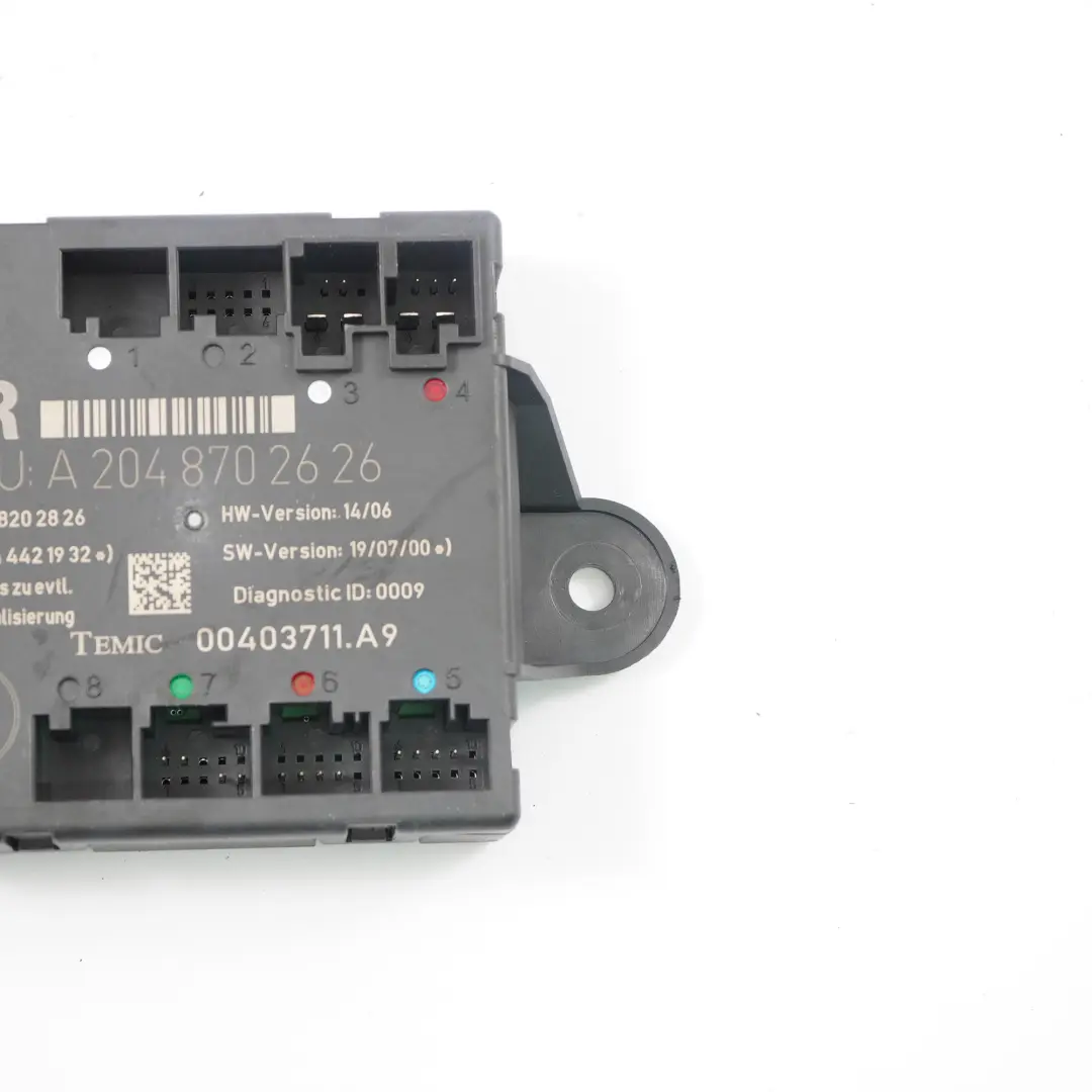 Moduł Drzwi Prawy Tył Tylny do Mercedes W204 o numerze A2048702626 Mercedes W204 Moduł Drzwi Prawy Tył Tylny - SKU A2048702626 - Numer Części A2048702626