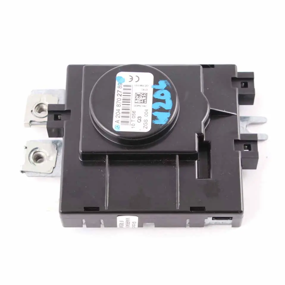 Antenna amplificatore Mercedes W204 Estate sinistra Booster Unit per con numero di parte A2048702789 Antenna amplificatore Mercedes W204 Estate sinistra Booster Unit - SKU A2048702789 - Numero di parte A2048702789