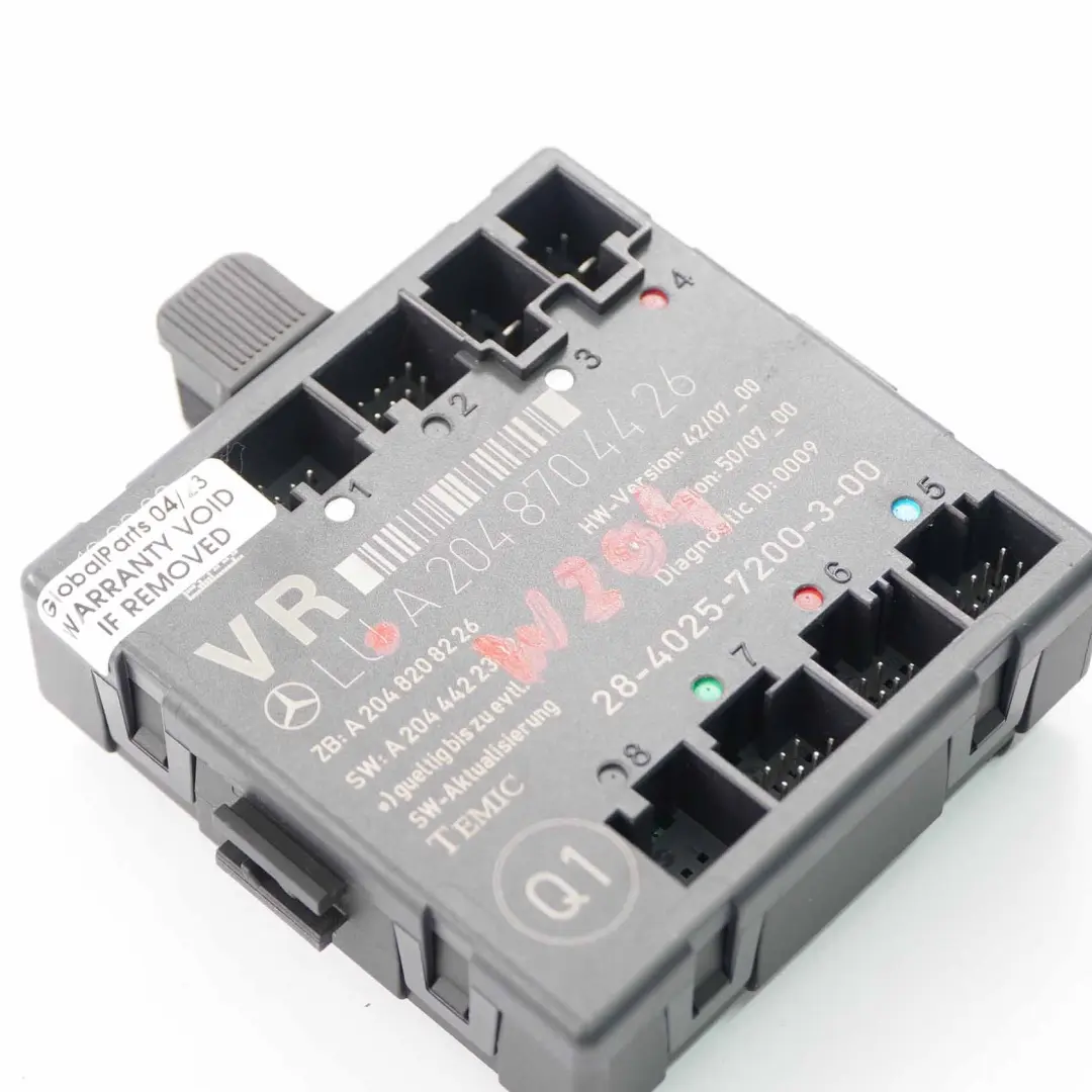 Módulo puerta Mercedes W204 S204 Unidad control delantera derecha para con número de pieza A2048704426 Módulo puerta Mercedes W204 S204 Unidad control delantera derecha - SKU A2048704426 - Número de pieza A2048704426