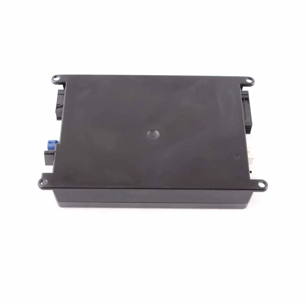 Universal Media Interface Control Unit Module Mercedes W204 - SKU A2048705326 - Part number A2048705326