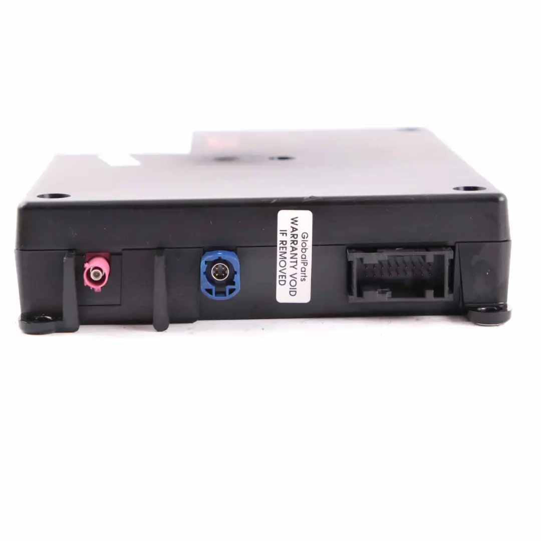 Universal Media Interface Control Unit Module Mercedes W204 - SKU A2048705326 - Part number A2048705326