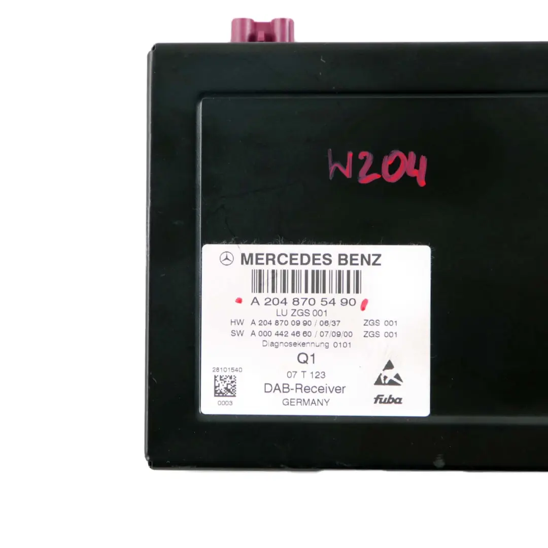 Mercedes-Benz C W204 Digital Audio DAB Receiver Control Unit Module to with Part number A2048705490 Mercedes-Benz C W204 Digital Audio DAB Receiver Control Unit Module - SKU A2048705490 - Part number A2048705490