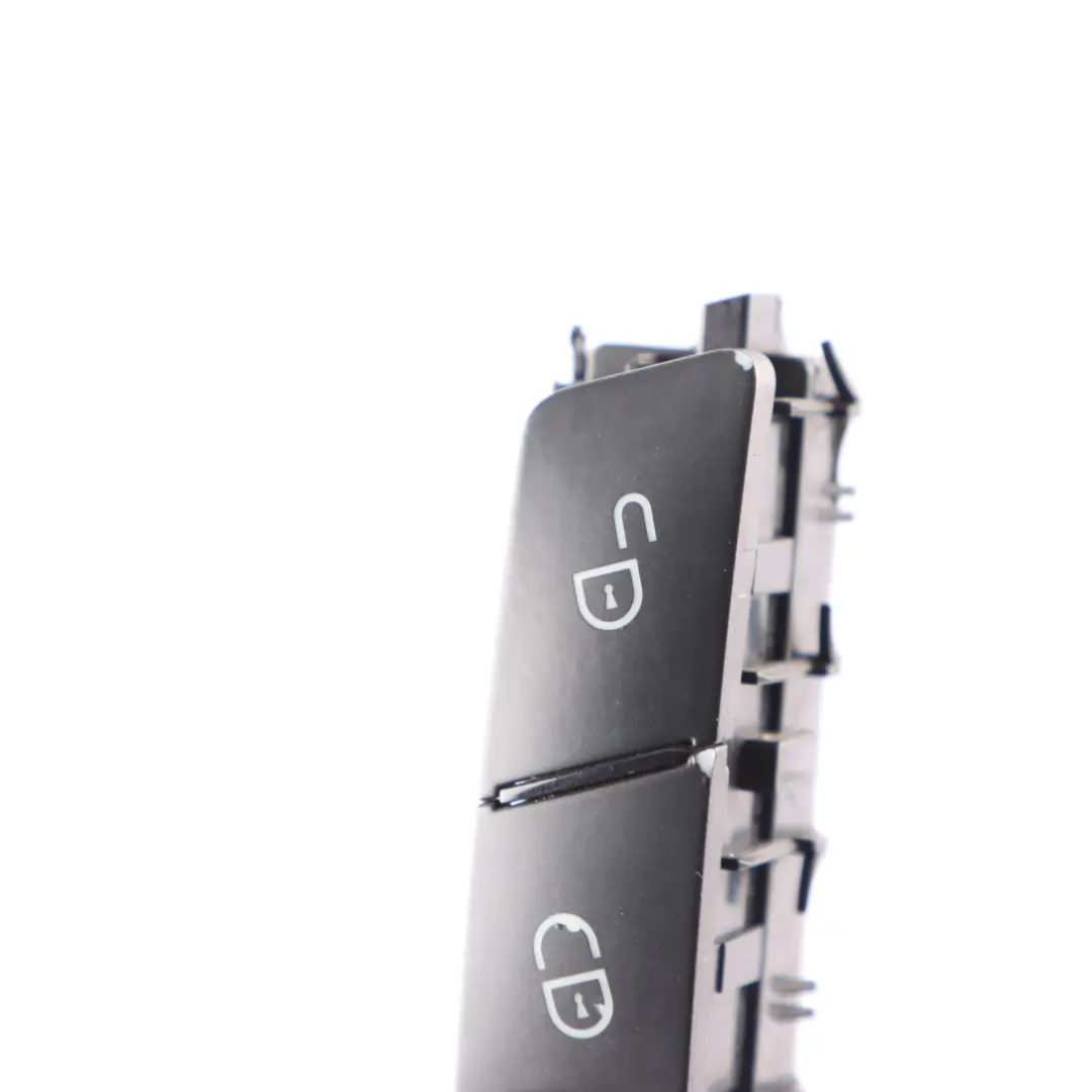 Puerta delantera derecha Botón interruptor bloqueo para Mercedes W204 con número de pieza A2048706410 Mercedes W204 Puerta delantera derecha Botón interruptor bloqueo - SKU A2048706410-1 - Número de pieza A2048706410