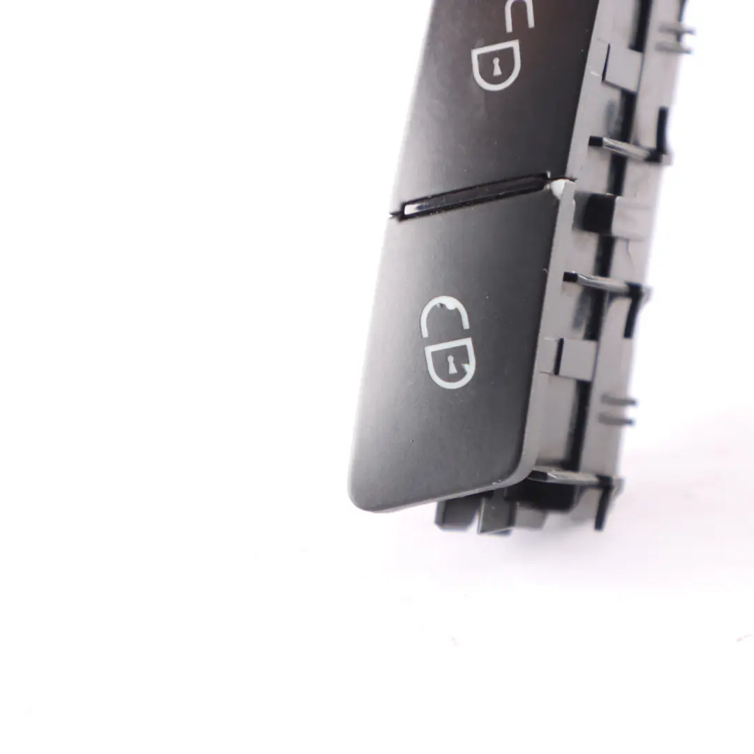 Mercedes W204 Porta anteriore destra Pulsante bloccaggio - SKU A2048706410-1 - Numero di parte A2048706410