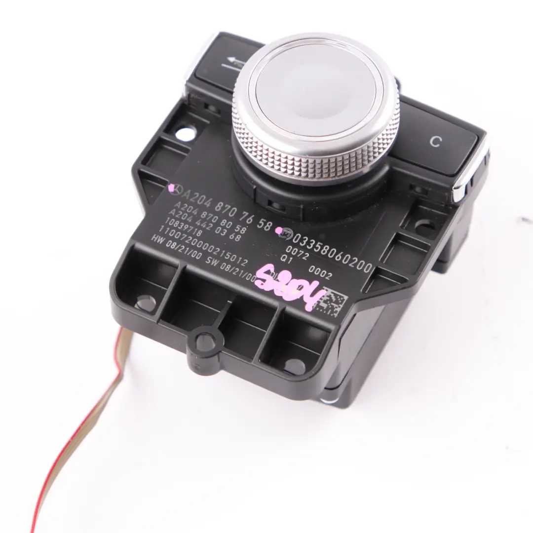 Radio Control Función Botón Perilla Controlador Unidad para Mercedes W204 con número de pieza A2048704658 Mercedes W204 Radio Control Función Botón Perilla Controlador Unidad - SKU A2048707658 - Número de pieza A2048704658