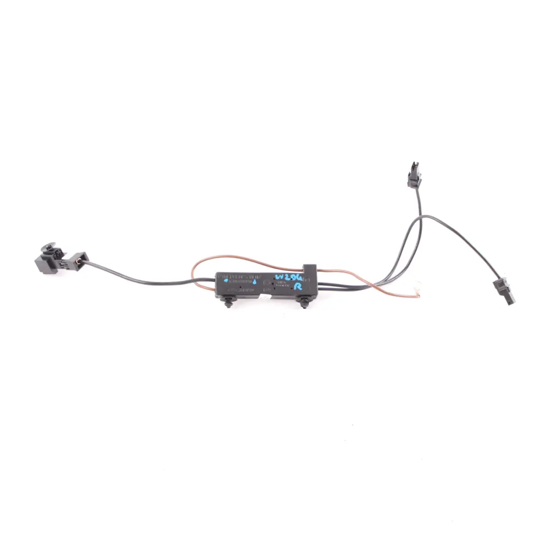 W207 Antennenverstärker Unterdrückungsfilter für Mercedes W204 mit Teilenummer A2048708490 Mercedes W204 W207 Antennenverstärker Unterdrückungsfilter - SKU A2048708490 - Teilenummer A2048708490